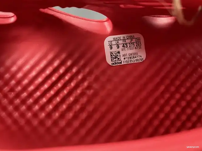 Yeezy CW3355 Red Foam Adidas 0623